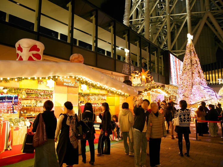 A Romantic Christmas: How Japan Celebrates Love During the Festive Season