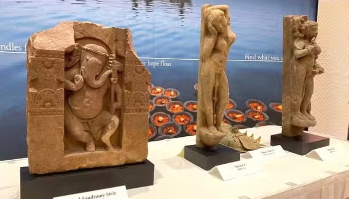 US Returns $10 Million in Looted Artifacts to India